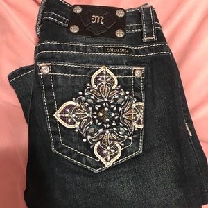 Miss Me’s bootcut jeans